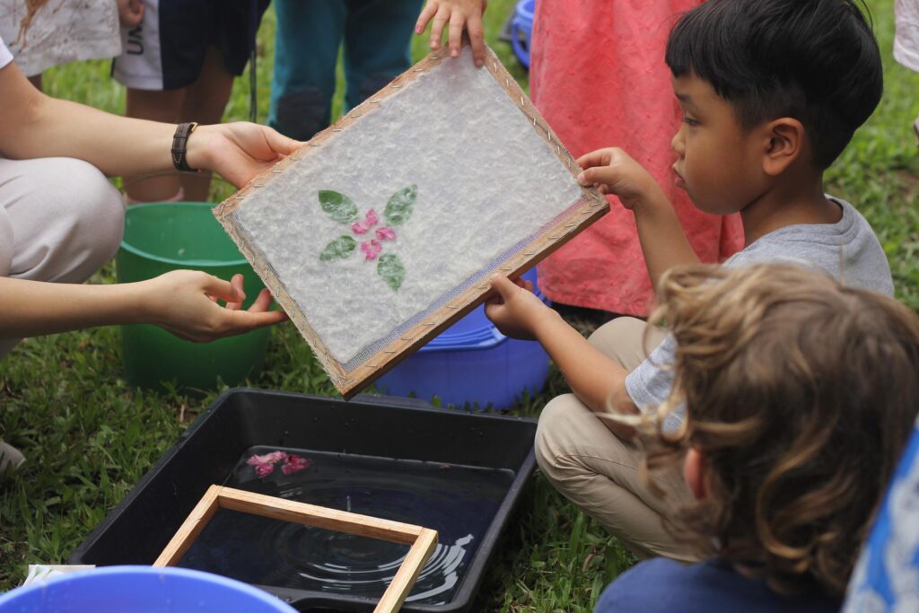 Kaarten gerycled papier